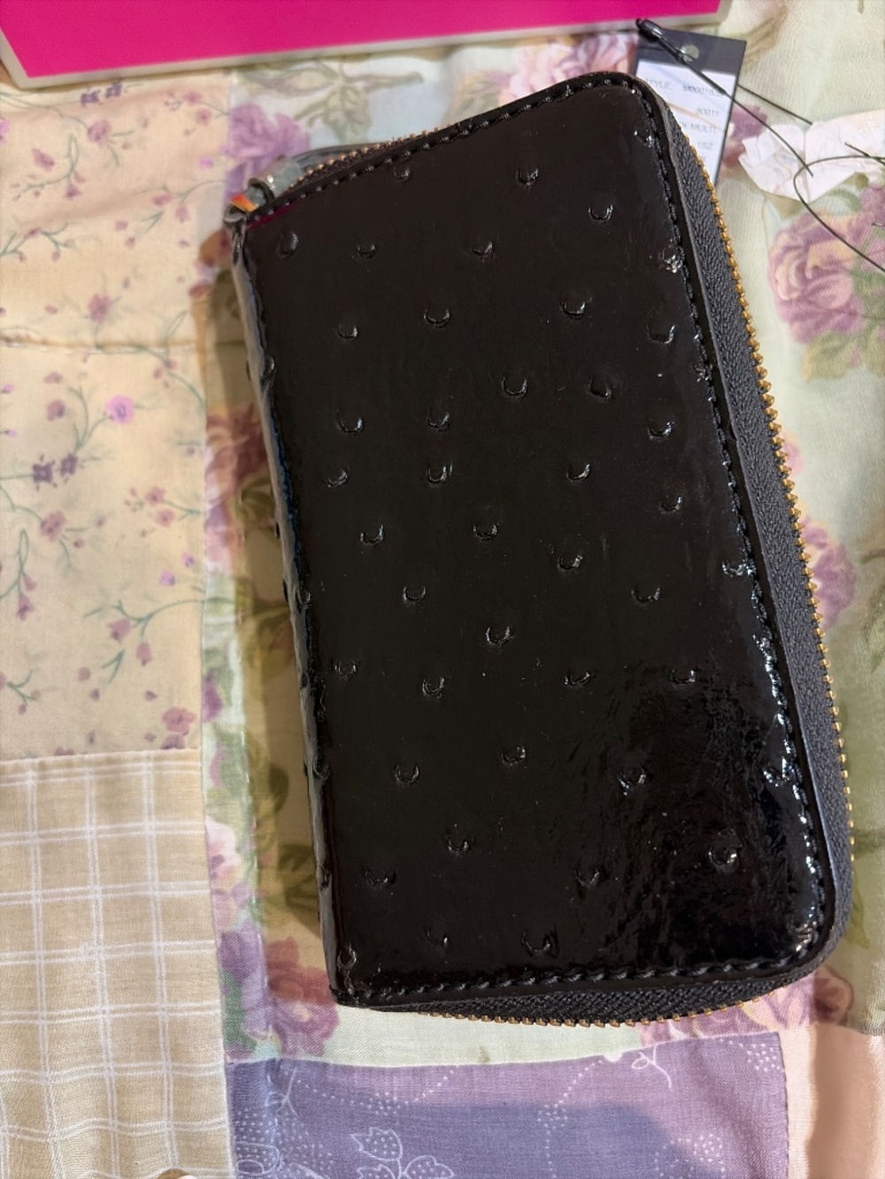 Marc Jacob’s Wallet - Picture 4 of 6